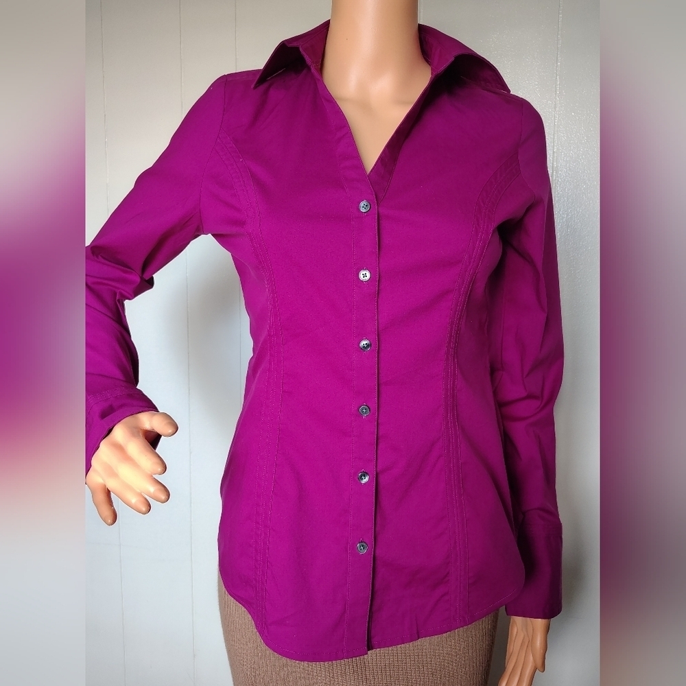 Express Magenta Button-Down Shirt XS.